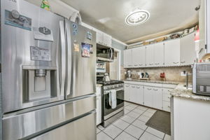 5203 Westgate 13