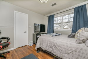 5203 Westgate 16