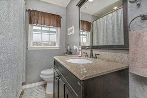 5203 Westgate 17