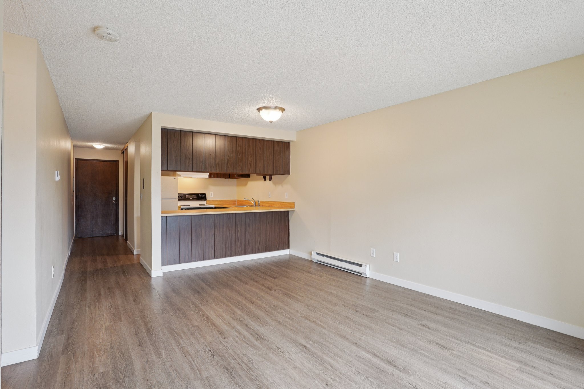 5204 15th Ave NE Unit 105-S1408-004.jpg