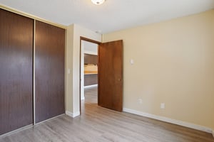 5204 15th Ave NE Unit 105-S1408-012.jpg