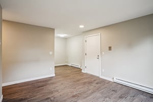 5204 15th Ave NE Unit 1A-S1408-001.jpg
