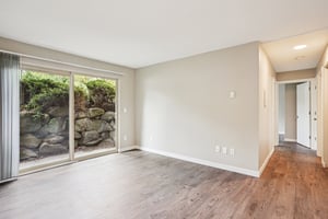 5204 15th Ave NE Unit 1A-S1408-002.jpg