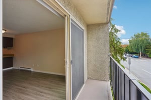 5204 15th Ave NE Unit 105-S1408-013r.jpg