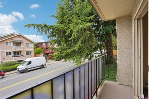 5204 15th Ave NE Unit 105-S1408-014r.jpg