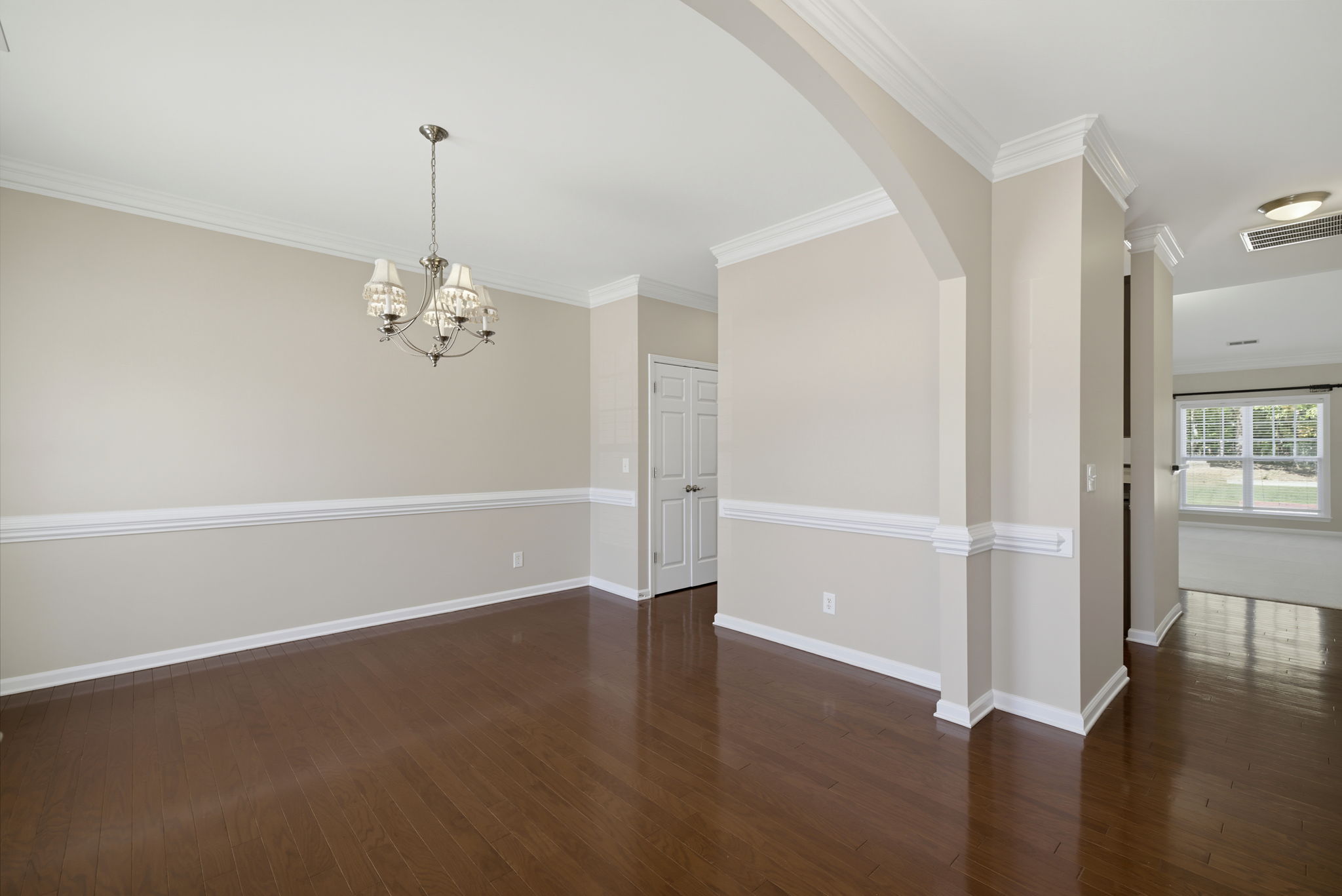 5204 Helsey Ct-5