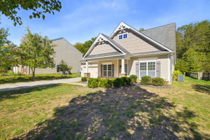5204 Helsey Ct-3