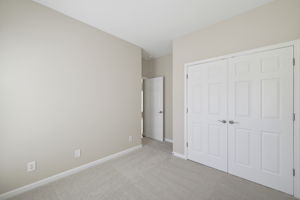 5204 Helsey Ct-22