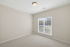 5204 Helsey Ct-24