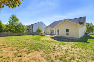 5204 Helsey Ct-34