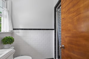  Photo 35