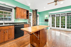  Photo 37