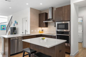 5206 Rob-Scott St, Austin, TX 78721, USA Photo 10