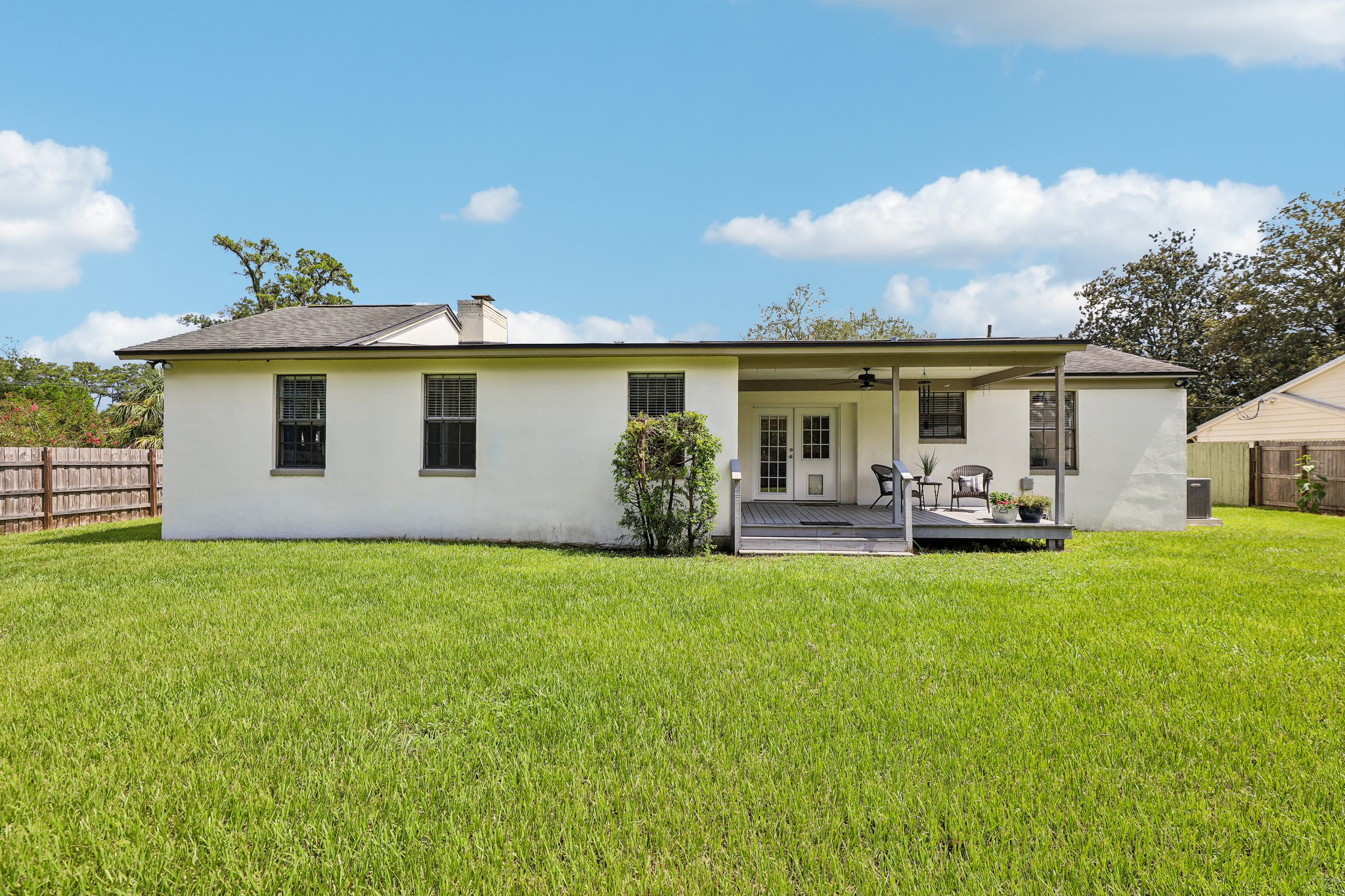Tulane Ave-S2208-041.jpg
