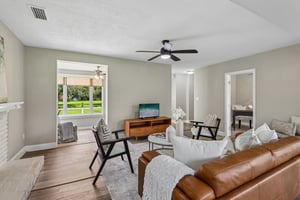 Tulane Ave-S2208-011.jpg