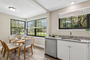 Tulane Ave-S2208-019.jpg