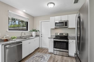Tulane Ave-S2208-020.jpg