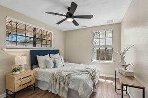 Tulane Ave-S2208-032.jpg