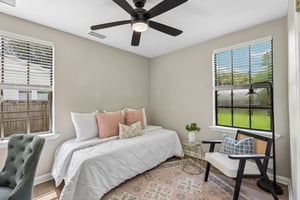 Tulane Ave-S2208-035.jpg
