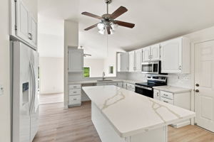 Kitchen 2 8