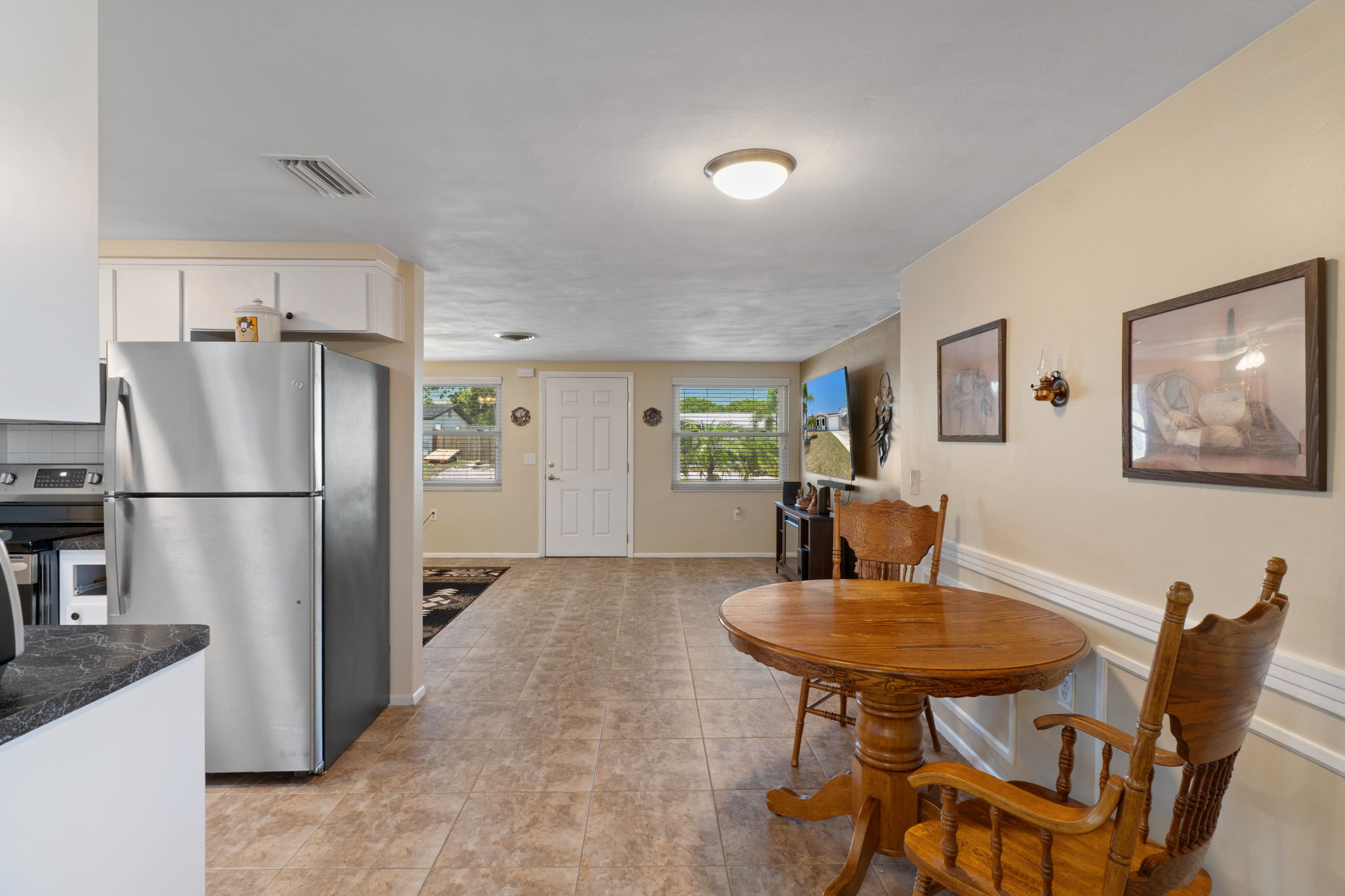 Kitchen nook space