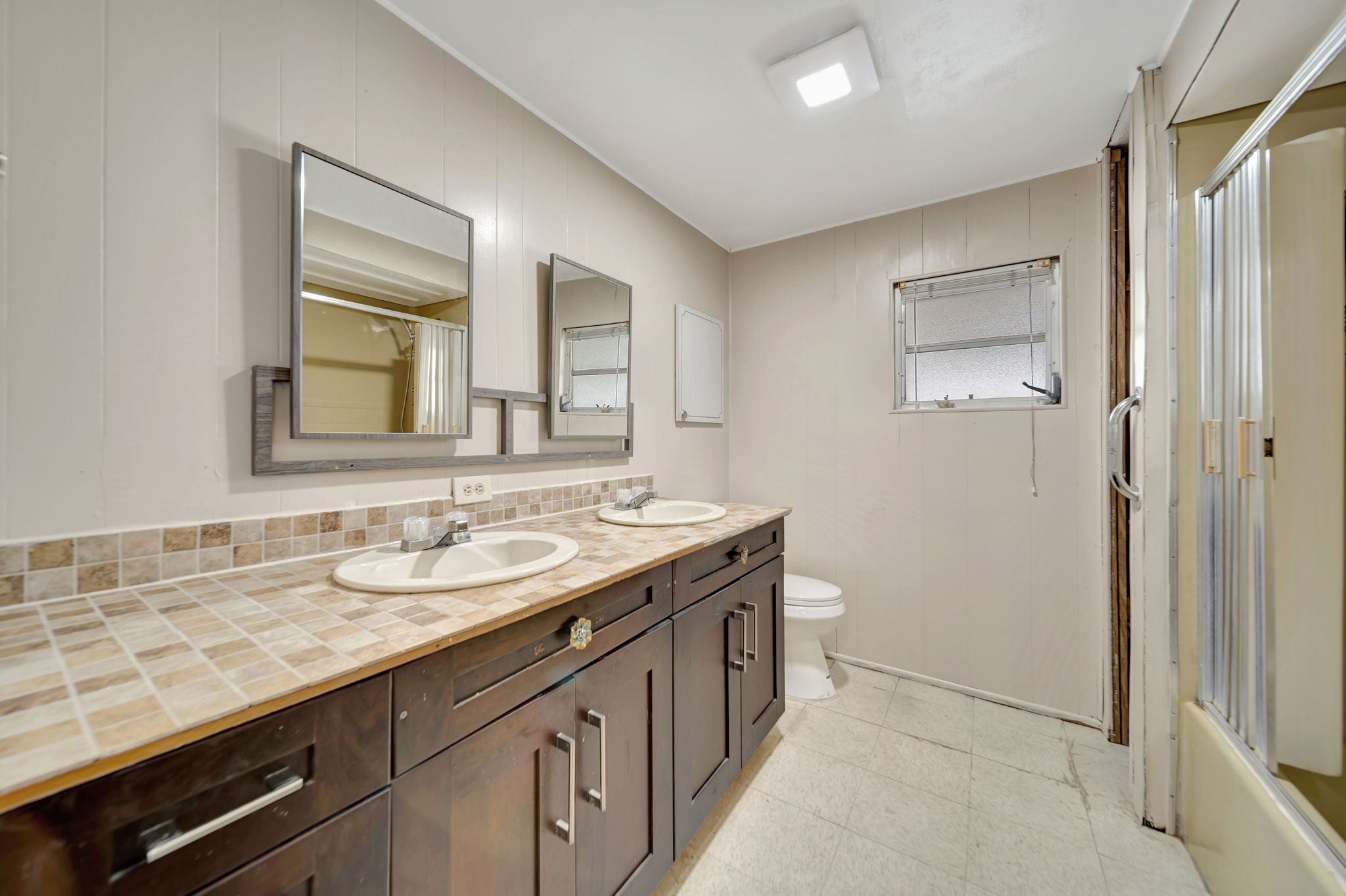 NW 8th St, Pembroke Pines, FL 33028, USA Photo 30