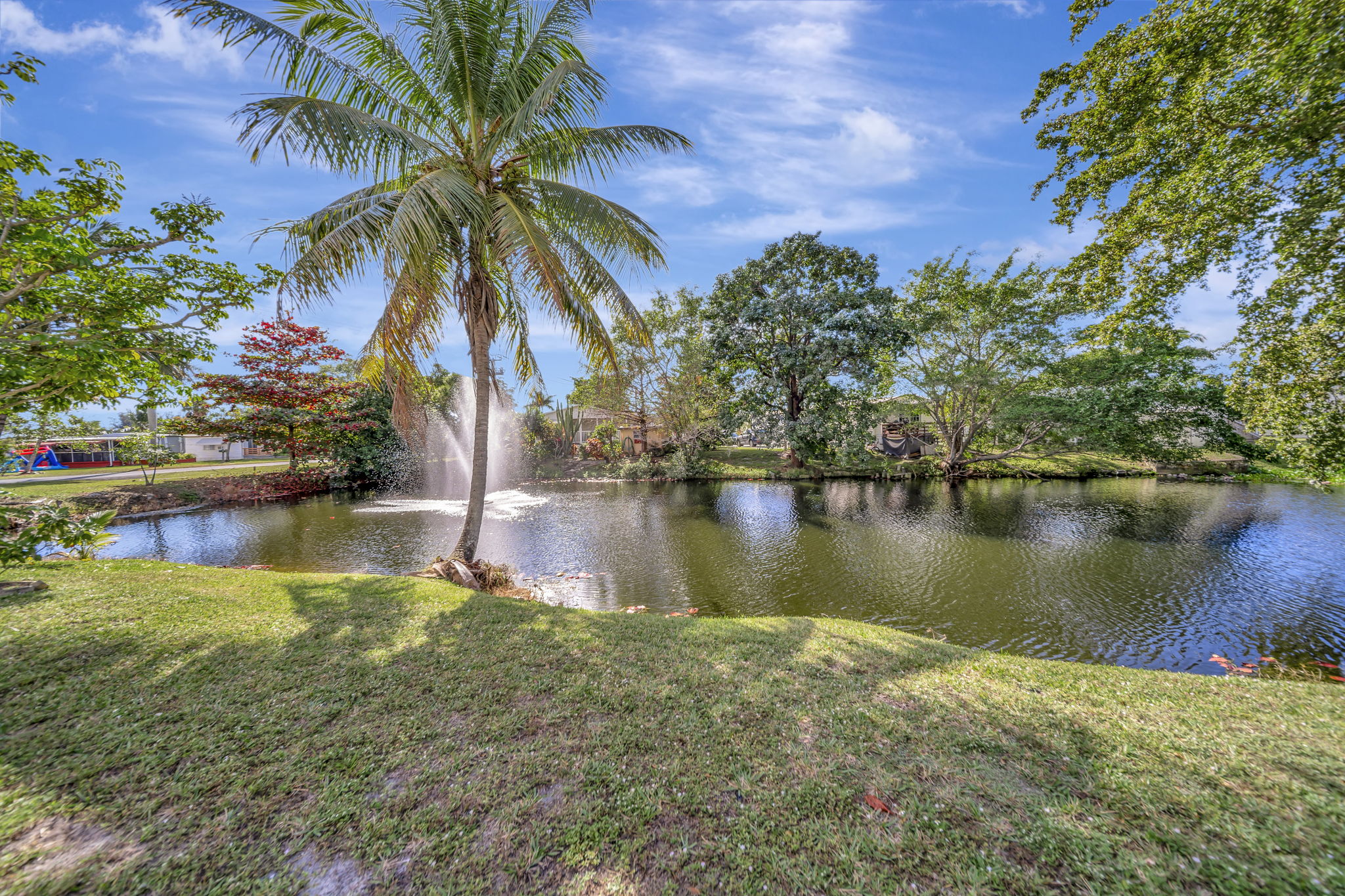 NW 8th St, Pembroke Pines, FL 33028, USA Photo 44