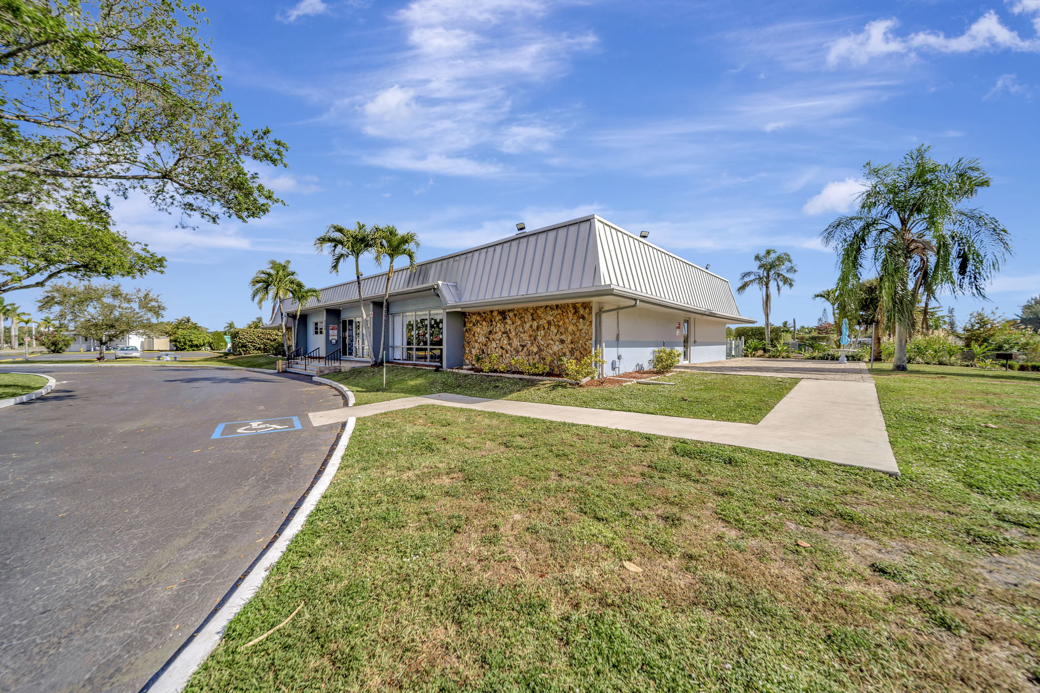 NW 8th St, Pembroke Pines, FL 33028, USA Photo 49