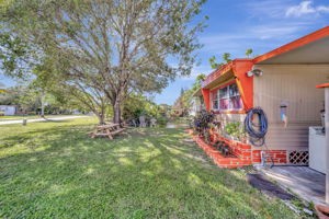 NW 8th St, Pembroke Pines, FL 33028, USA Photo 33