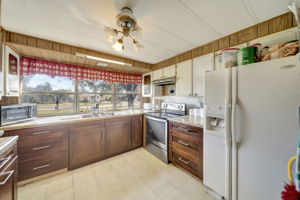 NW 8th St, Pembroke Pines, FL 33028, USA Photo 13