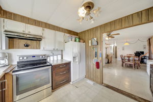 NW 8th St, Pembroke Pines, FL 33028, USA Photo 16