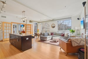 2nd St 216-S2803-007.jpg