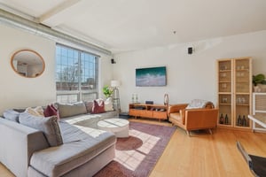 2nd St 216-S2803-008.jpg