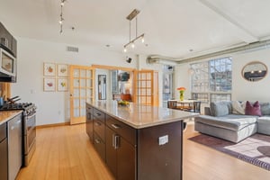 2nd St 216-S2803-011.jpg