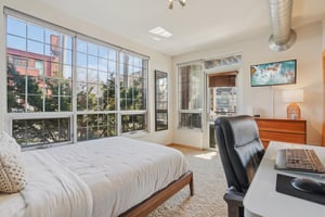 2nd St 216-S2803-021.jpg