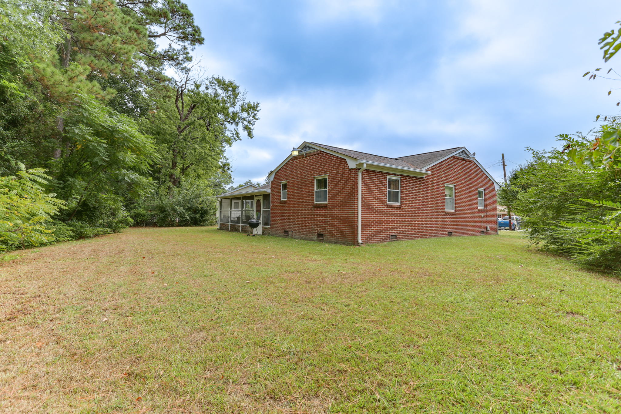 521 Brentwood Dr, Newport News, VA 23601, USA Photo 28