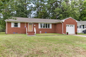 521 Brentwood Dr, Newport News, VA 23601, USA Photo 2