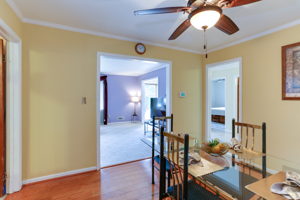 521 Brentwood Dr, Newport News, VA 23601, USA Photo 12