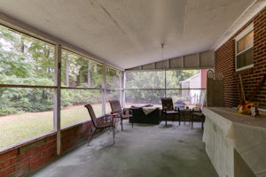 521 Brentwood Dr, Newport News, VA 23601, USA Photo 24