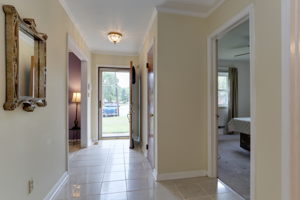 521 Brentwood Dr, Newport News, VA 23601, USA Photo 5