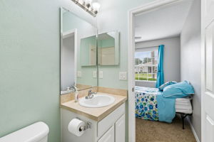 Bedroom 5 Ensuite Bathroom