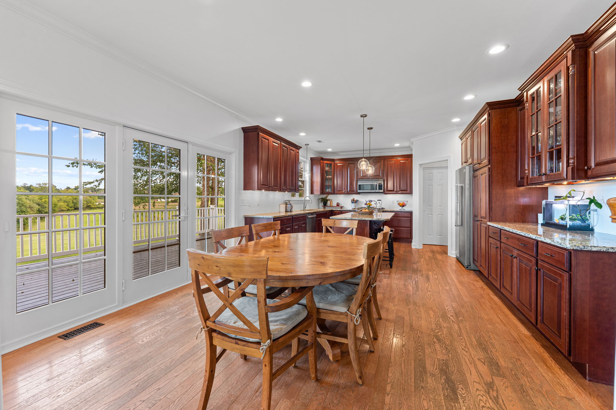 Kitchen/Breakfast Area
