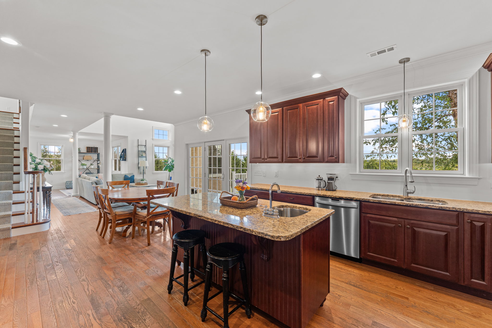 Kitchen/Breakfast Area