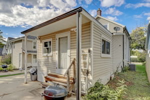 Elizabeth St-033