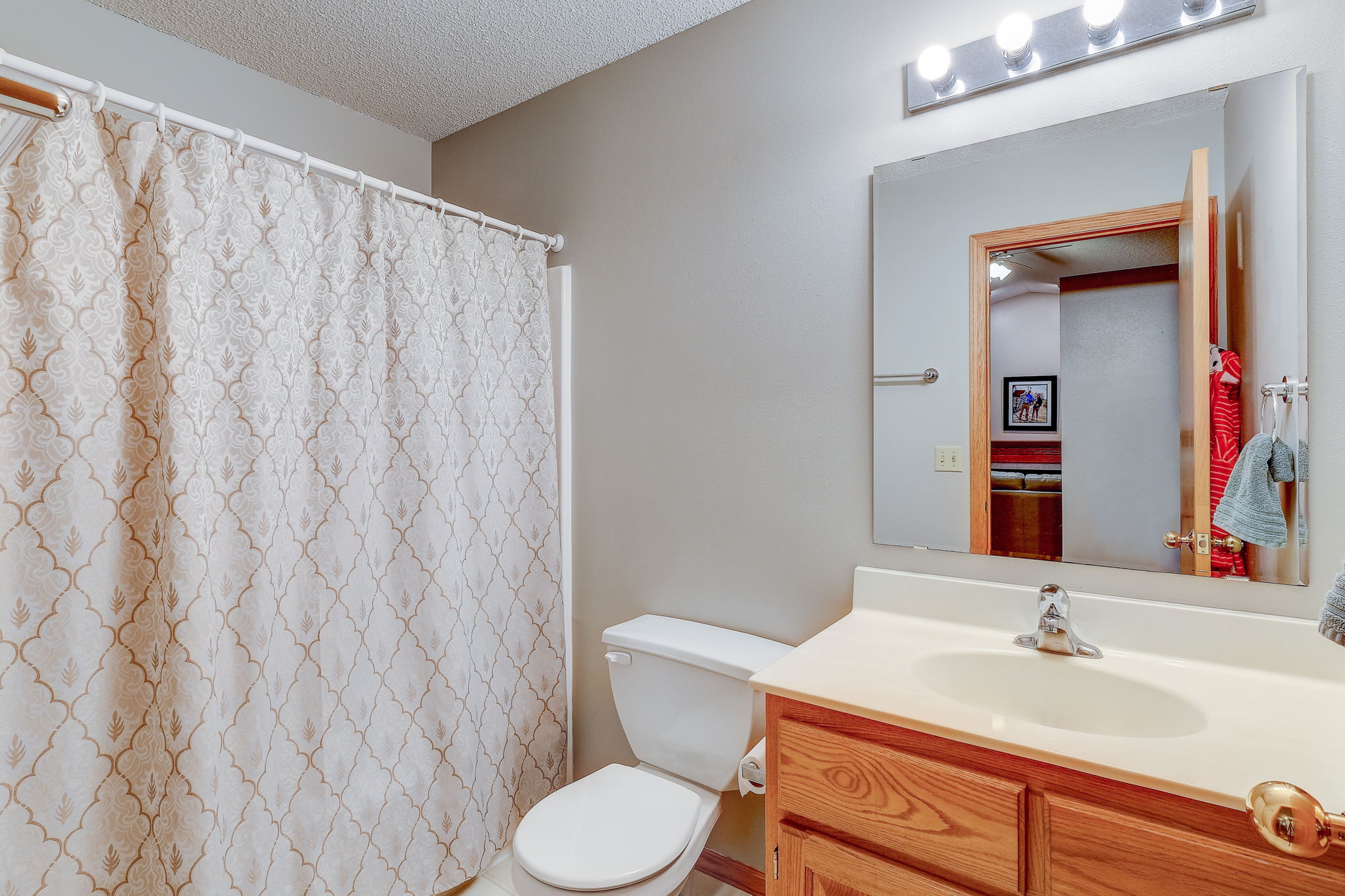 Upstairs Bathroom