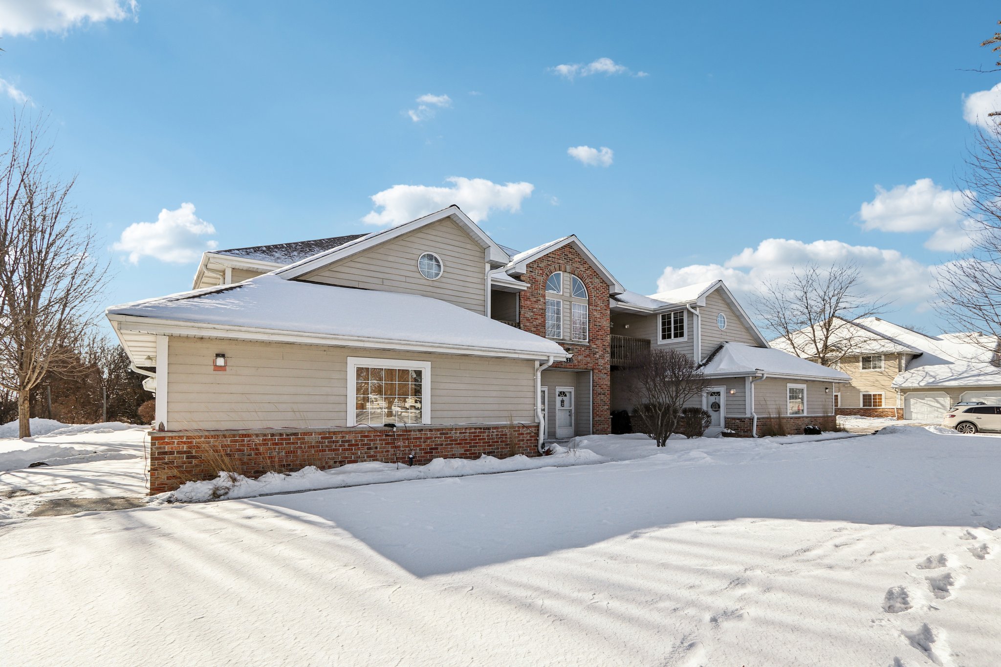 Lawson School Rd 8-S2401-002.jpg