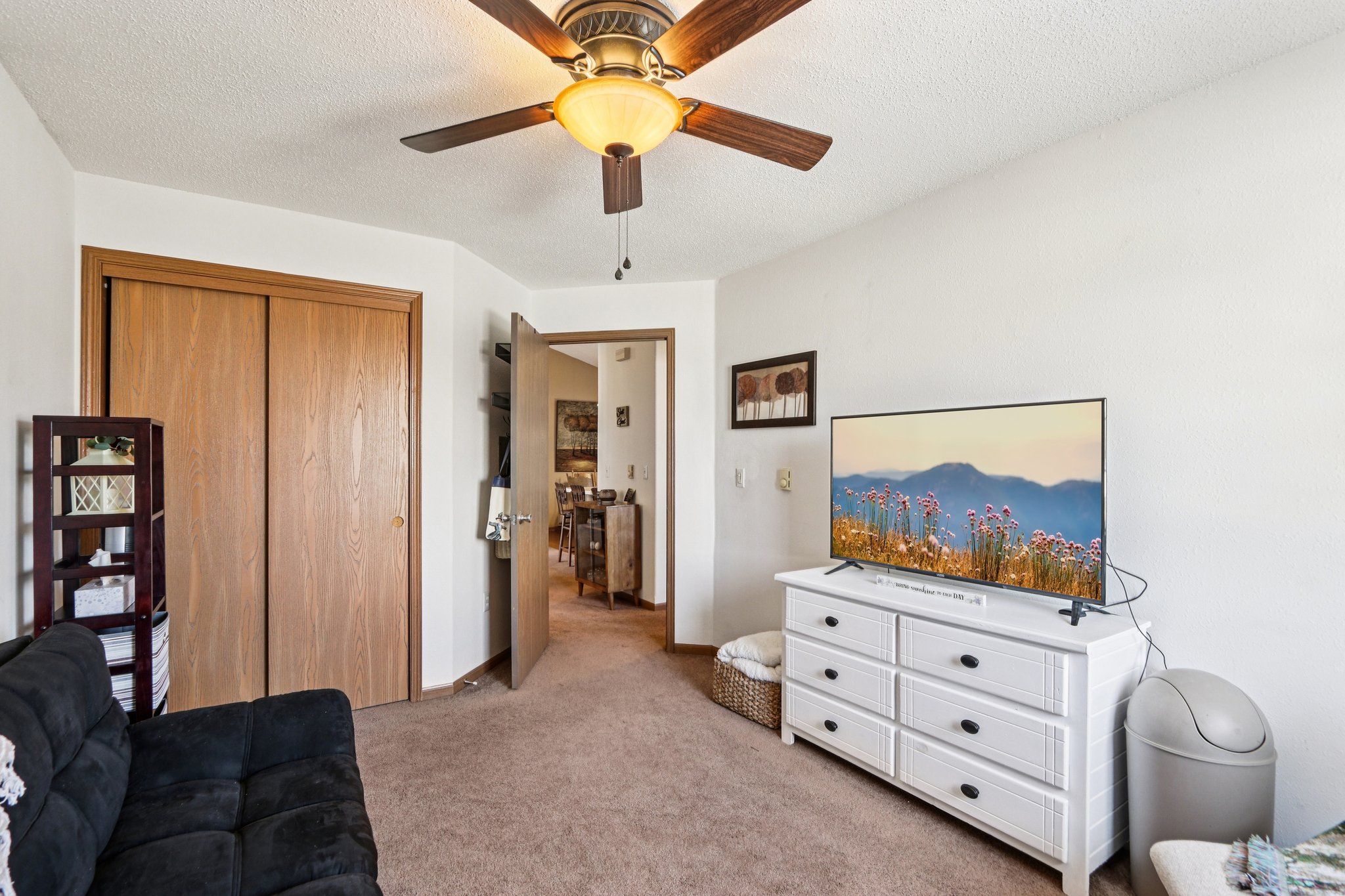 Lawson School Rd 8-S2401-029.jpg