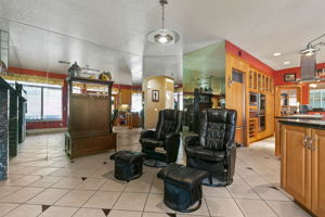 521 Mockingbird Ln, Fillmore, CA 93015, USA Photo 15