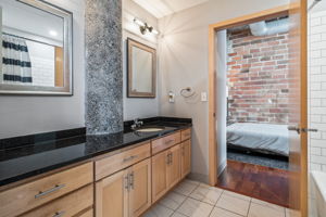 521 S 7th St, Minneapolis, MN 55415, USA Photo 15
