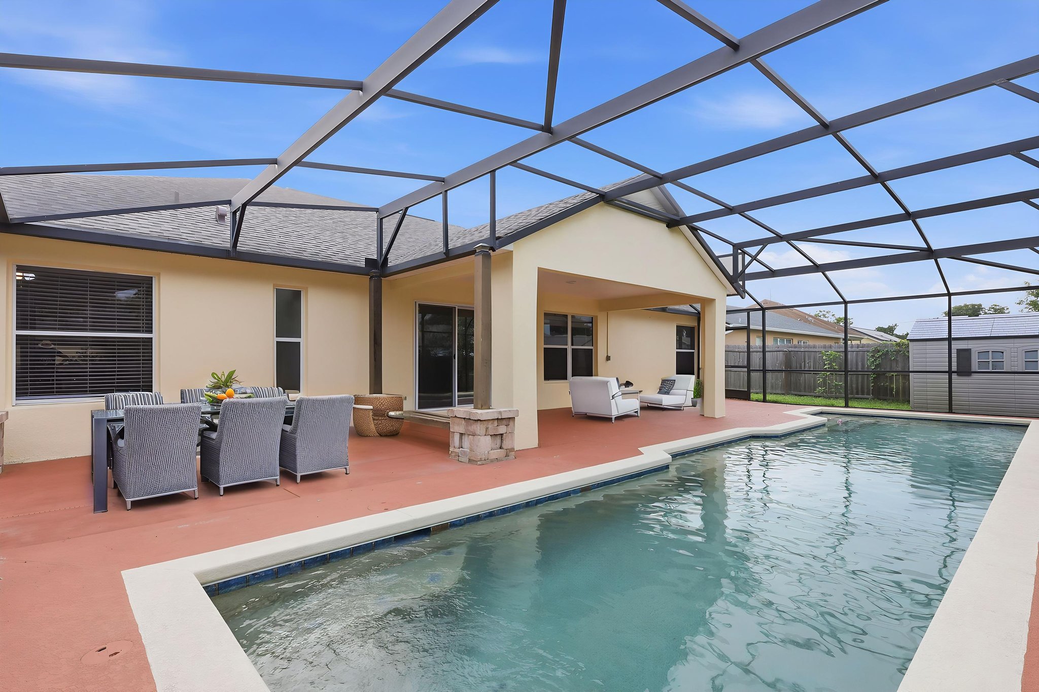 6Y8A2473 virtually staged.jpeg